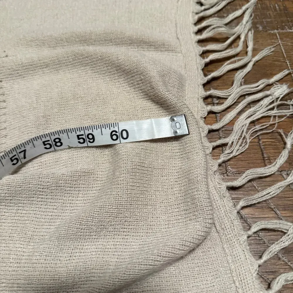 Dual Pocket Shawl Scarf Oatmeal Beige Knit Wrap Fringe Trim 62
